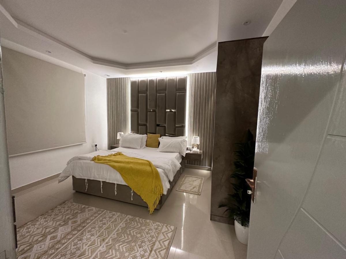Fancy Apartemen
